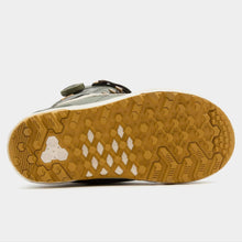 Load image into Gallery viewer, Vans Ventana Pro Snowboard Boots in Olive Women's 6