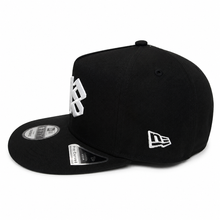 Load image into Gallery viewer, New Era 950 A-Frame 818 Snapback in Black