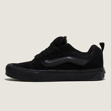 Load image into Gallery viewer, Vans Knu Skool in Black/Black