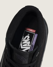 Load image into Gallery viewer, Vans Skate SK8-HI in Black/Black