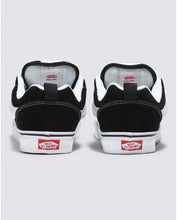 Load image into Gallery viewer, Vans Knu Skool in Black/White