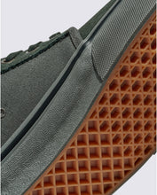 Load image into Gallery viewer, Vans Skate Chukka Low in Charcoal/Grey