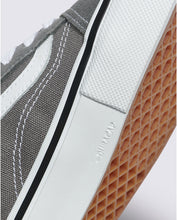 Load image into Gallery viewer, Vans Skate Old Skool in Pewter Grey/White