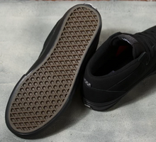 Load image into Gallery viewer, Vans Skate Half Cab in Black/Black
