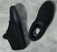 Load image into Gallery viewer, Vans Skate Half Cab in Black/Black