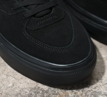 Load image into Gallery viewer, Vans Skate Half Cab in Black/Black