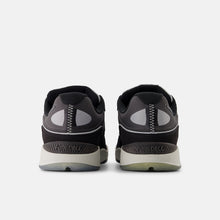 Load image into Gallery viewer, NB Numeric 1010 Tiago Lemos in Black with Grey