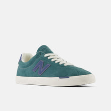 Load image into Gallery viewer, NB Numeric 22 in Spruce with Navy