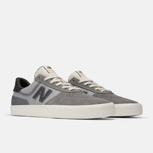 Load image into Gallery viewer, NB Numeric 272 in Castlerock with Black Cement