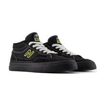 Load image into Gallery viewer, NB Numeric 417 Franky Villani in Black/Halloween Edition