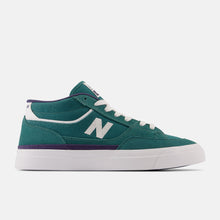 Load image into Gallery viewer, NB Numeric 417 Franky Villani in Vintage Teal/White