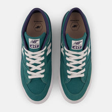 Load image into Gallery viewer, NB Numeric 417 Franky Villani in Vintage Teal/White