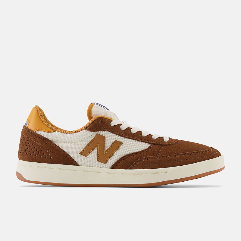 NB Numeric 440 in Brown with Tan