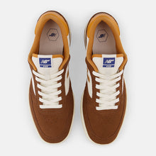 Load image into Gallery viewer, NB Numeric 440 in Brown with Tan