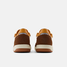 Load image into Gallery viewer, NB Numeric 440 in Brown with Tan
