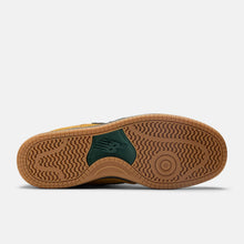 Load image into Gallery viewer, NB Numeric 480 in Tobacco with Black