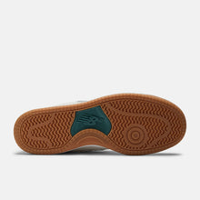Load image into Gallery viewer, NB Numeric 480 in Sea Salt with Vintage Teal