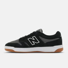 Load image into Gallery viewer, NB Numeric 480 in Black with Grey