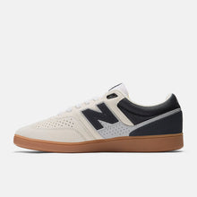 Load image into Gallery viewer, NB Numeric 508 Westgate in Sea Salt with Black
