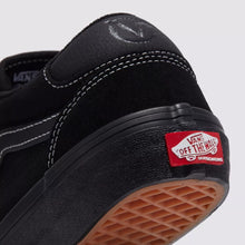 Load image into Gallery viewer, Vans Rowan in Black/Black/White