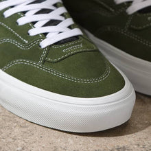 Load image into Gallery viewer, Vans Skate Half Cab in Dark Olive