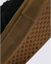 Load image into Gallery viewer, Vans Skate Half Cab in Black/Gum
