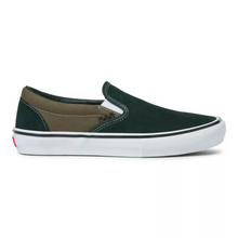 Load image into Gallery viewer, Vans Skate Slip On in Scarab/Military - 818 Skate