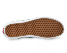 Load image into Gallery viewer, Vans SK8-HI in Shale Green