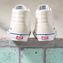 Load image into Gallery viewer, Vans Skate Sk8-HI in Off-White - 818 Skate