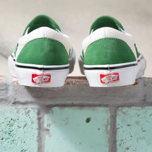 Load image into Gallery viewer, Vans Skate Slip On in Juniper/White - 818 Skate
