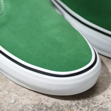 Load image into Gallery viewer, Vans Skate Slip On in Juniper/White - 818 Skate
