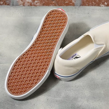 Load image into Gallery viewer, Vans Skate Slip On in Off-White - 818 Skate