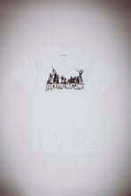 Load image into Gallery viewer, FA Hug The Earth Tee in White
