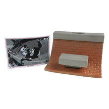 Load image into Gallery viewer, Independent LPR China Banks Coin Bank
