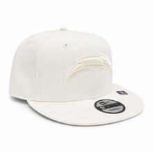 Load image into Gallery viewer, New Era 950 LA Chargers 2-Tone Color Pack Snapback in Chrome

