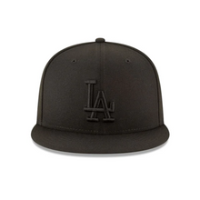 Load image into Gallery viewer, New Era 950 Los Angeles Dodgers 2024 World Series Patch Snapback in Black/Gold
