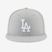 Load image into Gallery viewer, New Era 5950 LA Dodgers 2024 World Series Patch in Basic Gray
