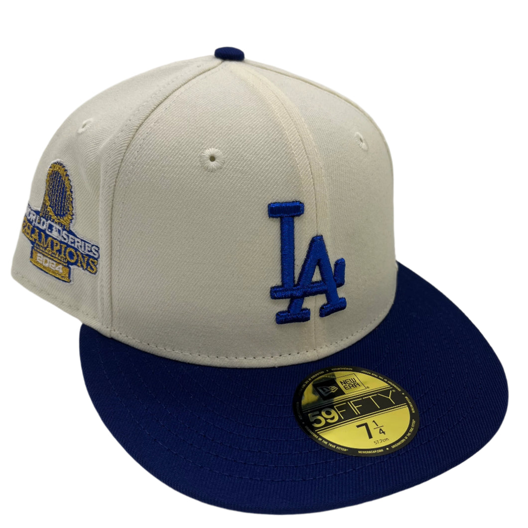 New Era 5950 Los Angeles Dodgers 2024 World Series Champions Patch in Chrome/Metallic Royal