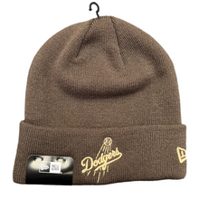 Load image into Gallery viewer, New Era LA Dodgers Knit Beanie in Burnt Wood
