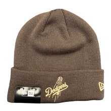 Load image into Gallery viewer, New Era LA Dodgers Knit Beanie in Burnt Wood
