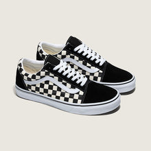 Load image into Gallery viewer, Vans Old Skool in Checkerboard Black/White
