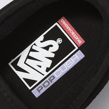 Load image into Gallery viewer, Vans Skate Chukka Low in Black/Black
