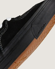 Load image into Gallery viewer, Vans Skate Half Cab Wafflecup in Black
