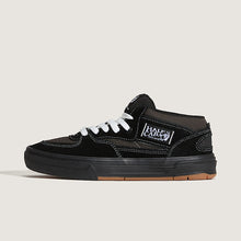Load image into Gallery viewer, Vans Skate Half Cab Wafflecup in Black
