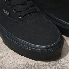 Load image into Gallery viewer, Vans Skate Authentic in Black/Black
