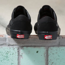 Load image into Gallery viewer, Vans Skate Old Skool in Black/Black
