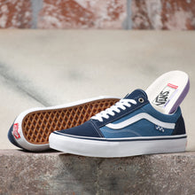 Load image into Gallery viewer, Vans Skate Old Skool in Navy/White
