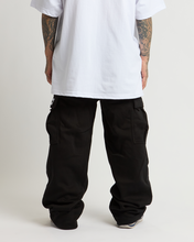 Load image into Gallery viewer, Shaka Wear Fleece Cargo Sweatpants in Black
