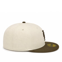 Load image into Gallery viewer, New Era 5950 Upsidedown LA Dodgers in Chrome/Walnut
