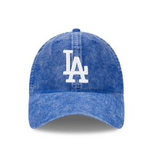 Load image into Gallery viewer, New Era 920 LA Dodgers Adjustable Cap in Washed Blue Corduroy

